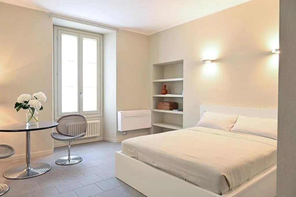 Borgovico48 Cozy Apartament Near The Station San Giovanni And The City Center Комо Италия