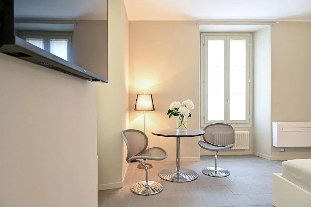 Borgovico48 Cozy Apartament Near The Station San Giovanni And The City Center Комо